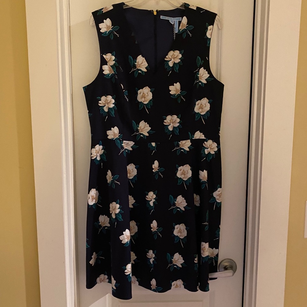 NWT Draper James Magnolia Love Circle Dress